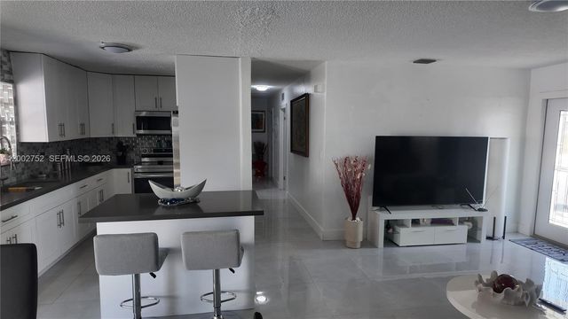 14525 SW 297th Ter, Homestead, FL 33033