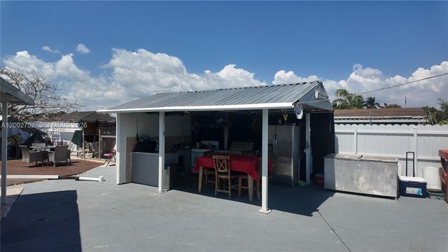 14525 SW 297th Ter, Homestead, FL 33033