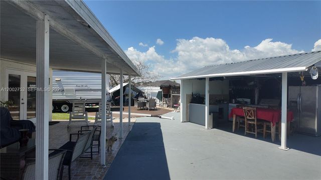 14525 SW 297th Ter, Homestead, FL 33033