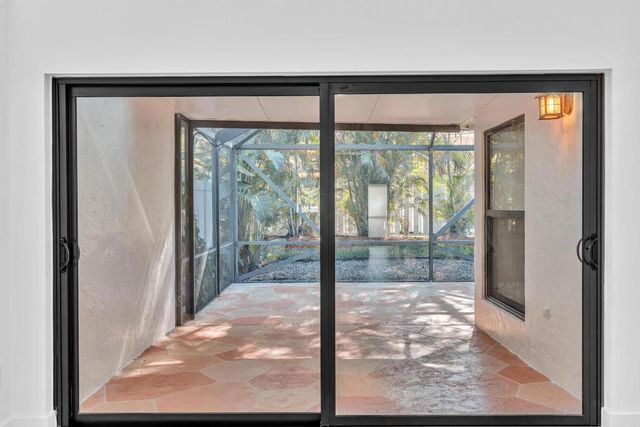 6708 Canary Palm Circle, Boca Raton, FL 33433