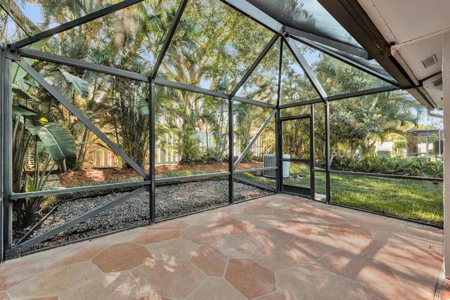 6708 Canary Palm Circle, Boca Raton, FL 33433