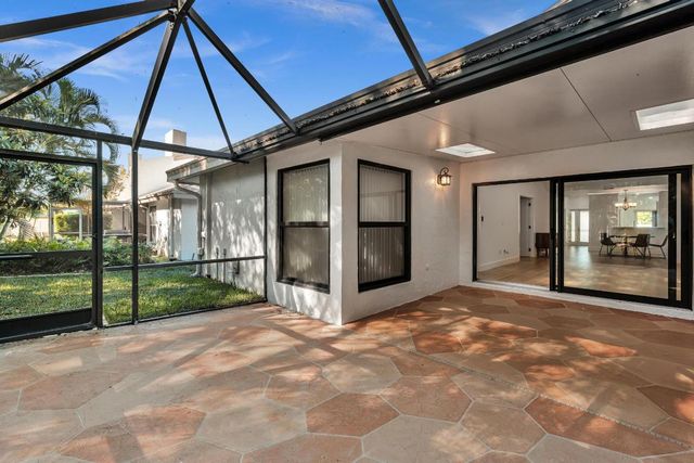 6708 Canary Palm Circle, Boca Raton, FL 33433