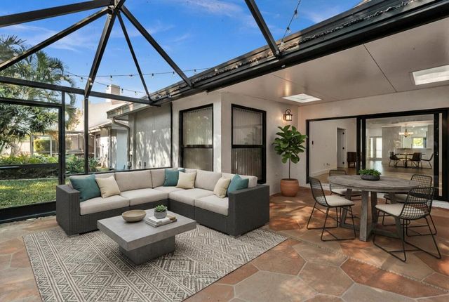 6708 Canary Palm Circle, Boca Raton, FL 33433