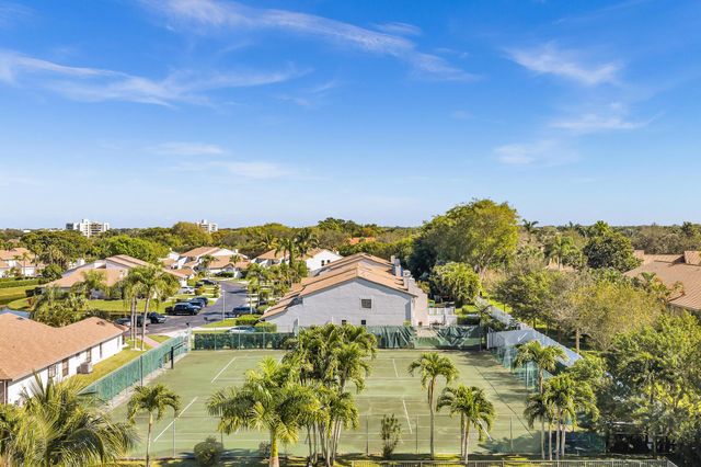 6708 Canary Palm Circle, Boca Raton, FL 33433