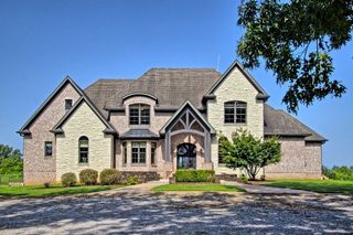 2089 Joe Brown Rd, Columbia, TN 38401