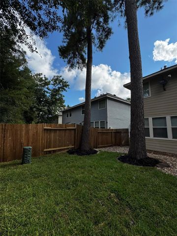 246 W Stedhill Loop W, The Woodlands, TX 77384