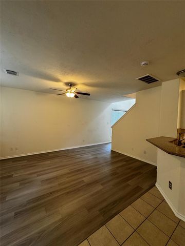 246 W Stedhill Loop W, The Woodlands, TX 77384