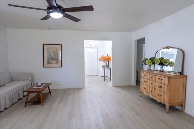 7808 Chantilly Lane, Fort Worth, TX 76134