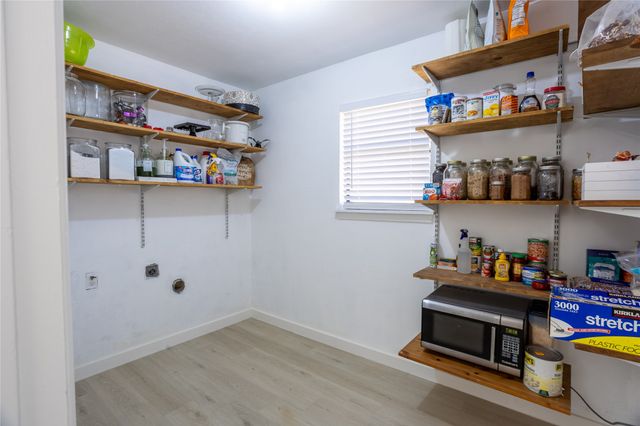 7808 Chantilly Lane, Fort Worth, TX 76134