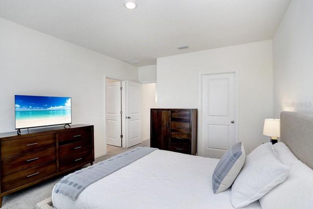 32978 TULIP PETAL LANE, Wesley Chapel, FL 33545