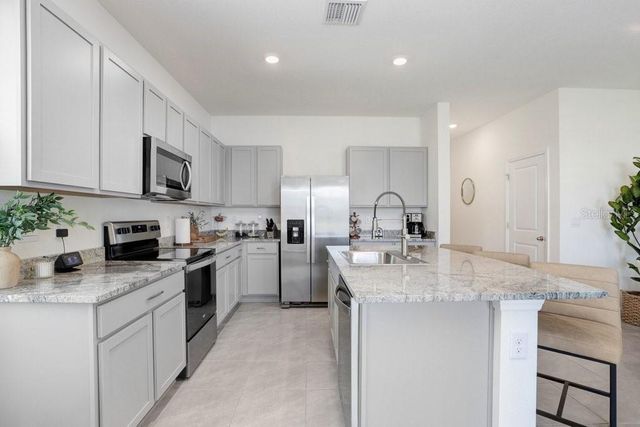 32978 TULIP PETAL LANE, Wesley Chapel, FL 33545