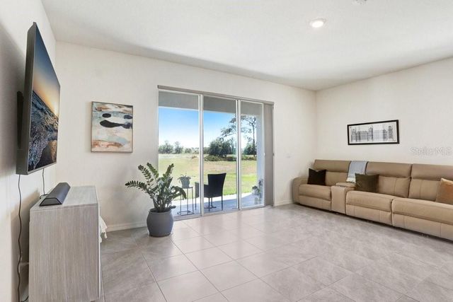 32978 TULIP PETAL LANE, Wesley Chapel, FL 33545