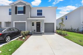32978 TULIP PETAL LANE, Wesley Chapel, FL 33545