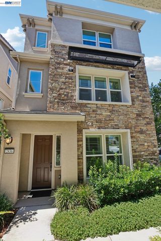 2836 Stringham Way, Dublin, CA 94568