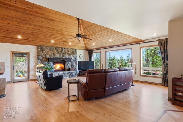 4345 La Brosa Pl, Foresthill, CA 95631