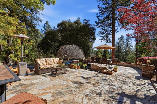 4345 La Brosa Pl, Foresthill, CA 95631