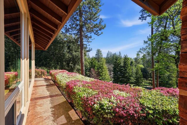 4345 La Brosa Pl, Foresthill, CA 95631