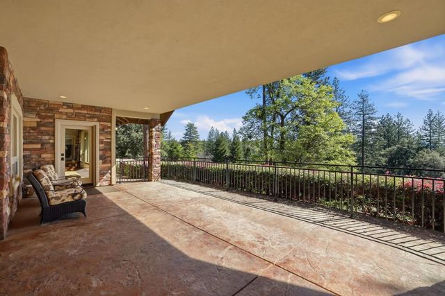 4345 La Brosa Pl, Foresthill, CA 95631