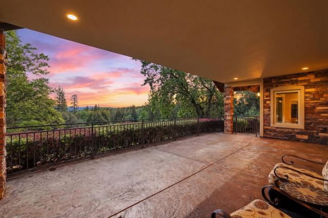 4345 La Brosa Pl, Foresthill, CA 95631