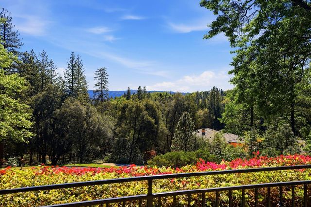 4345 La Brosa Pl, Foresthill, CA 95631