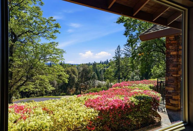 4345 La Brosa Pl, Foresthill, CA 95631