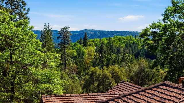 4345 La Brosa Pl, Foresthill, CA 95631