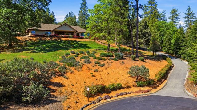 4345 La Brosa Pl, Foresthill, CA 95631