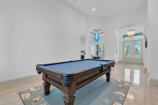811 BIRDIE WAY, Apollo Beach, FL 33572