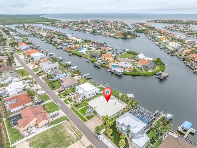 811 BIRDIE WAY, Apollo Beach, FL 33572