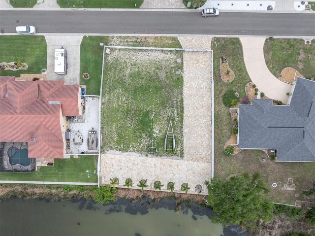 811 BIRDIE WAY, Apollo Beach, FL 33572