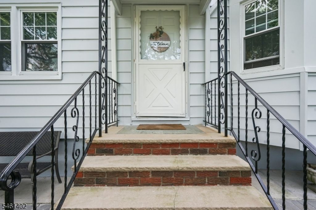 15 Oak Ridge Ave, Nutley Twp., NJ 07110 — photo 2