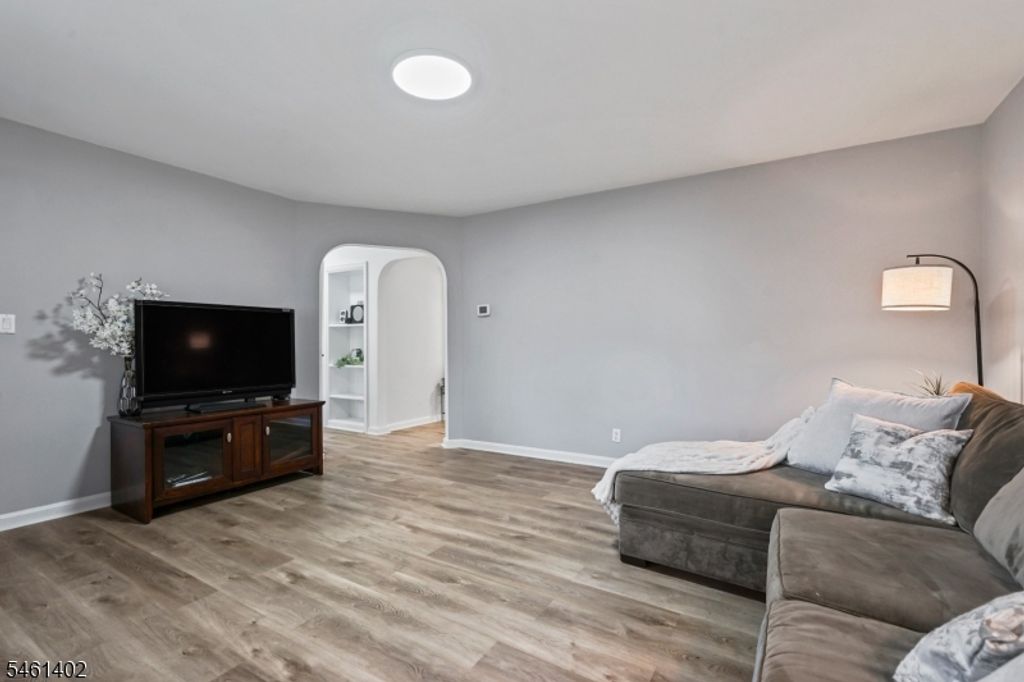 15 Oak Ridge Ave, Nutley Twp., NJ 07110 — photo 5