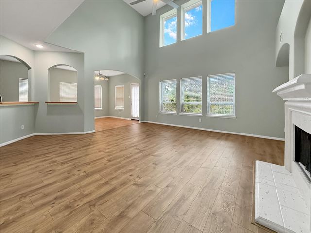 9222 Memorial Grove Drive, Spring, TX 77379