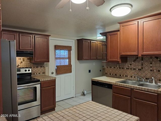 5135 E Muheim Street, Hereford, AZ 85615