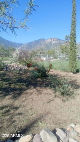 5135 E Muheim Street, Hereford, AZ 85615