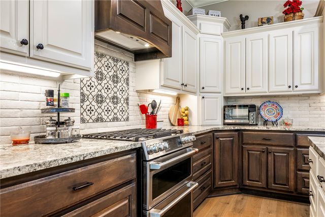 2880 Peck Road, Pea Ridge, AR 72751