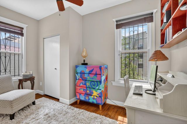 1233 E ST SE, Washington, DC 20003