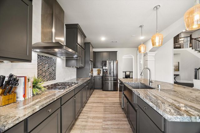 1907 Sapphire Pines Lane, Rosenberg, TX 77469