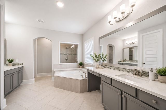 1907 Sapphire Pines Lane, Rosenberg, TX 77469