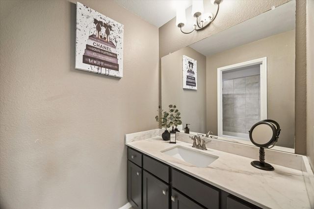 1907 Sapphire Pines Lane, Rosenberg, TX 77469