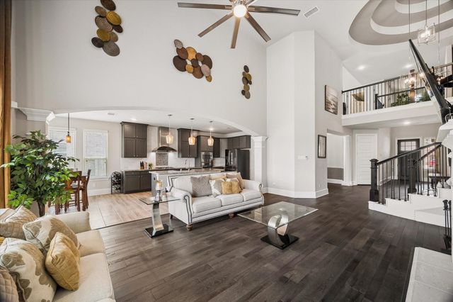 1907 Sapphire Pines Lane, Rosenberg, TX 77469
