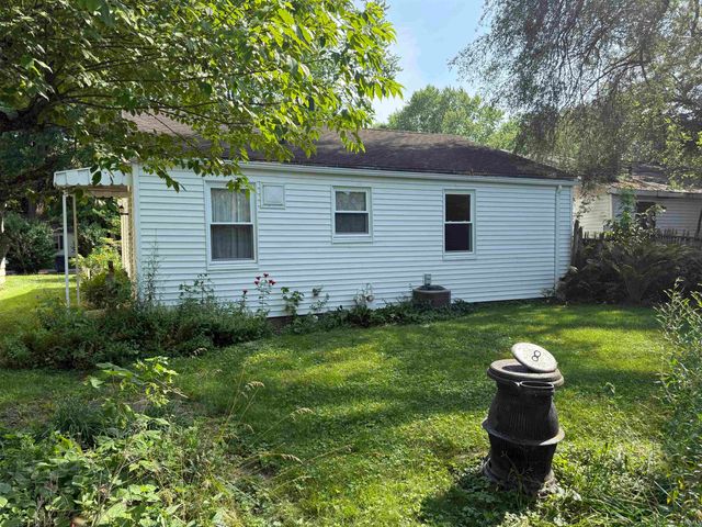 1113 Beale Street, South Bend, IN 46616