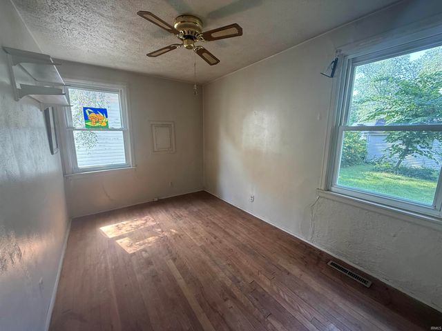 1113 Beale Street, South Bend, IN 46616