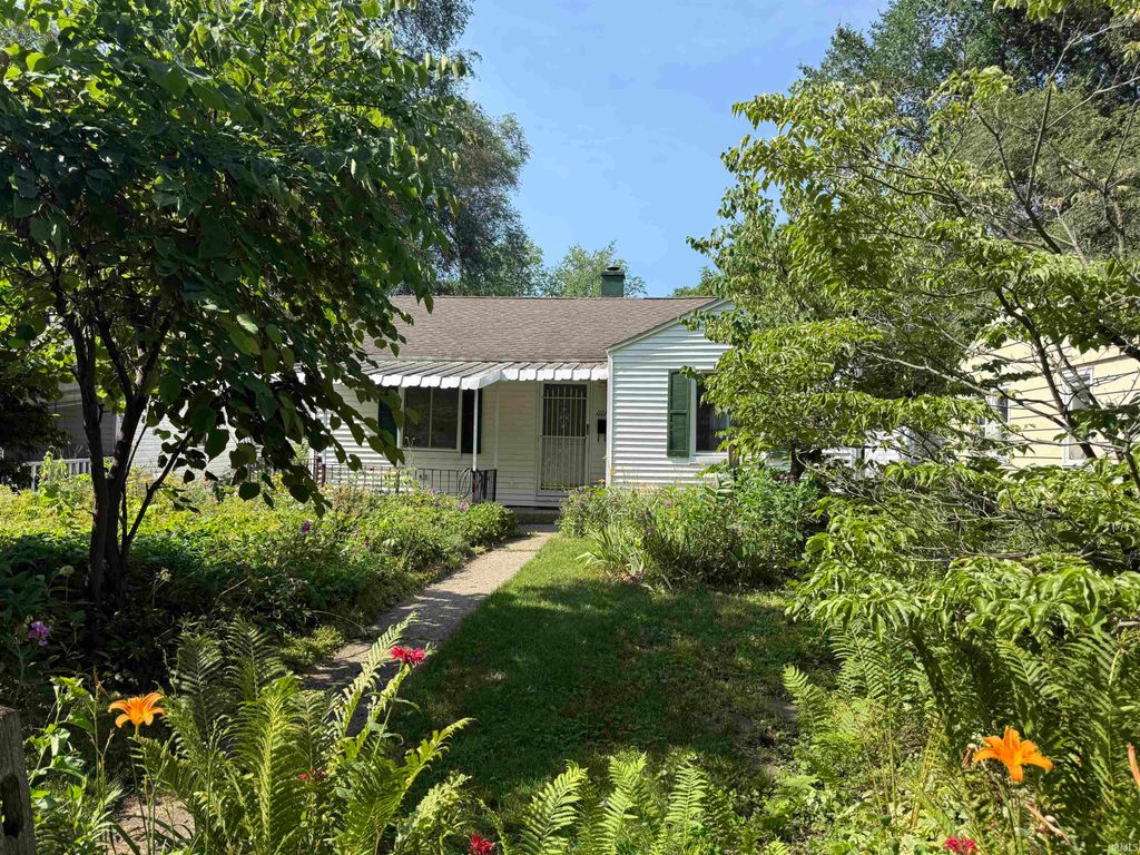 1113 Beale Street, South Bend, IN 46616