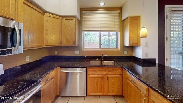 5157 E Calle Vista De Colores, Tucson, AZ 85711