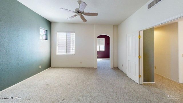 5157 E Calle Vista De Colores, Tucson, AZ 85711