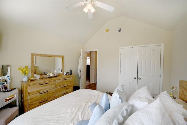 814 S Rock Hollow Court, Stillwater, OK 74074