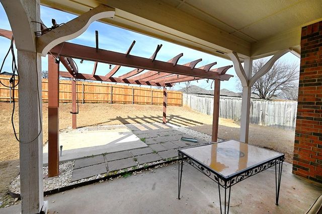 814 S Rock Hollow Court, Stillwater, OK 74074