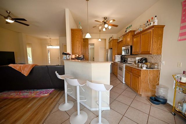 814 S Rock Hollow Court, Stillwater, OK 74074