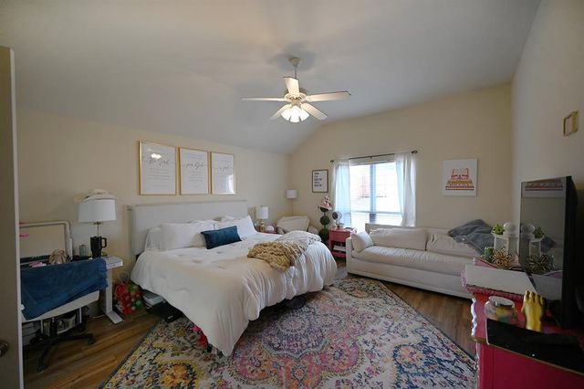 814 S Rock Hollow Court, Stillwater, OK 74074